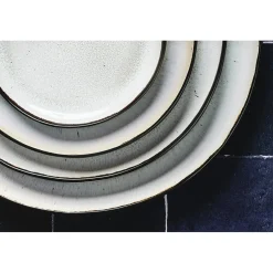 Service Les Essentiels en Grès Iris blanc/ivoire - 18 pièces