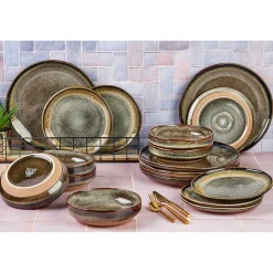 Service Les Essentiels Genesis marron volcanique - 18 Pièces