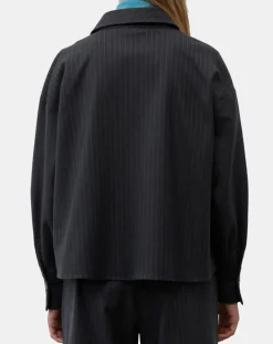 Veste à rayures noire